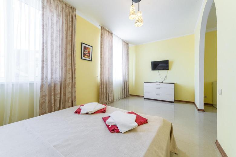 Baza Otdykha Jules Verne Hotel Zatoka Ngoại thất bức ảnh